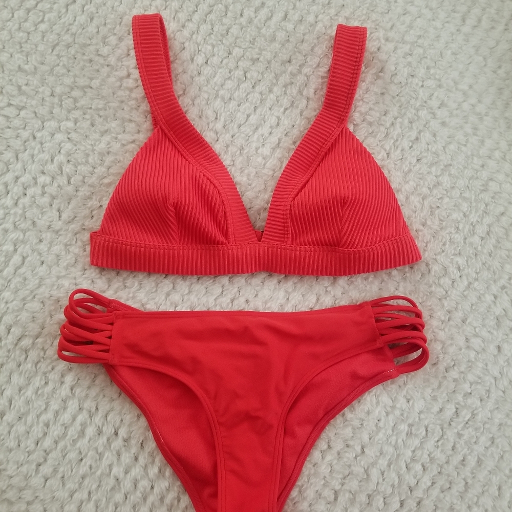 Hollister Swimsuit Set